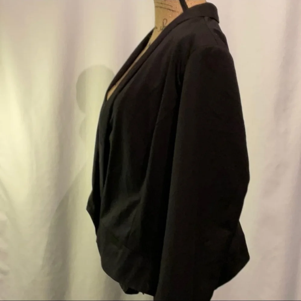 Gap black blazer NWT - Picture 2 of 3